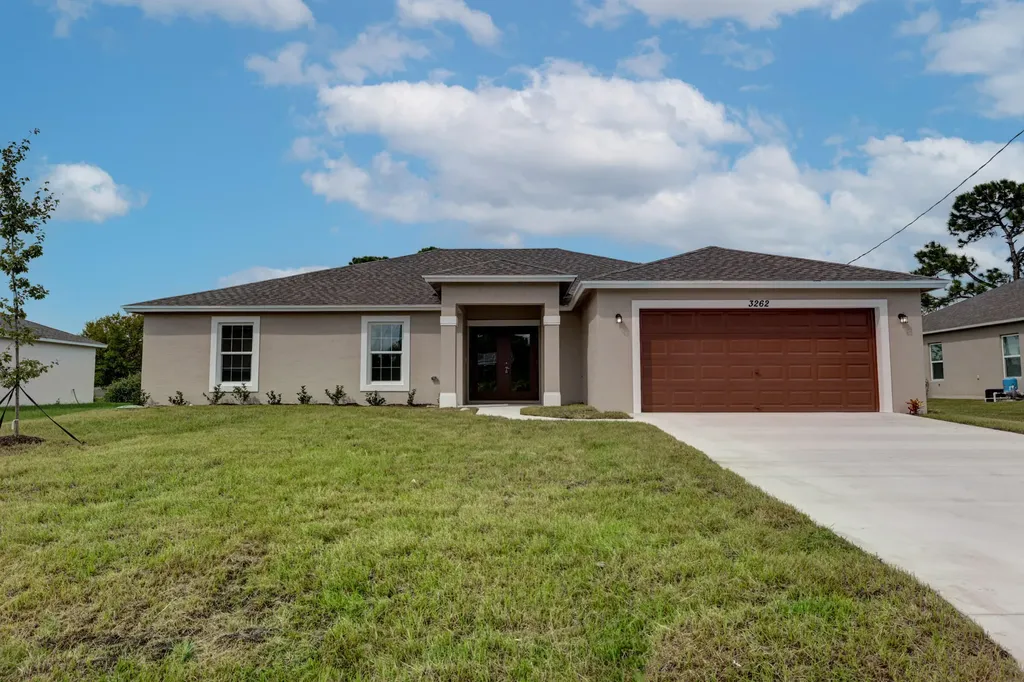3262 SW Martin Street Port St Lucie FL 34953