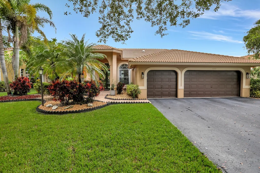 5648 NW 100th Way Coral Springs FL 33076