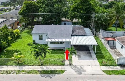 1220 S 24th Avenue Hollywood FL 33020