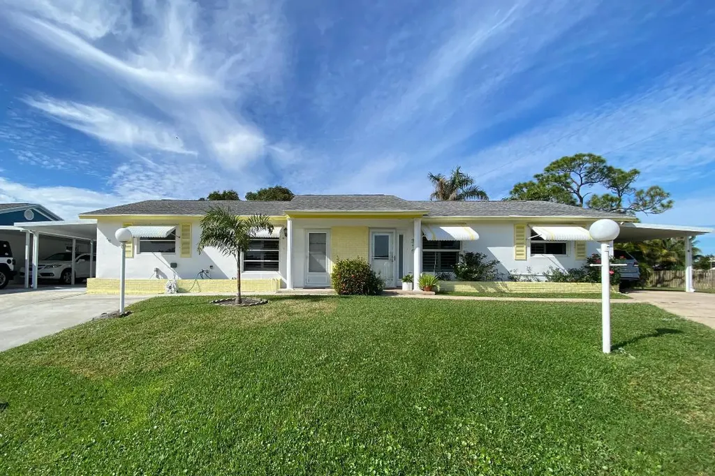 314 Stillwater Court Jupiter FL 33458