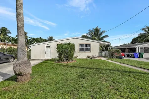 6113 SW 1st Street Margate FL 33068