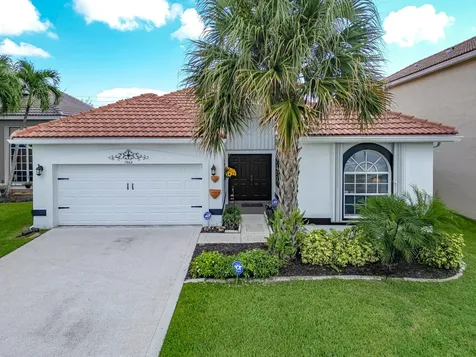 7662 Thornlee Drive Lake Worth FL 33467