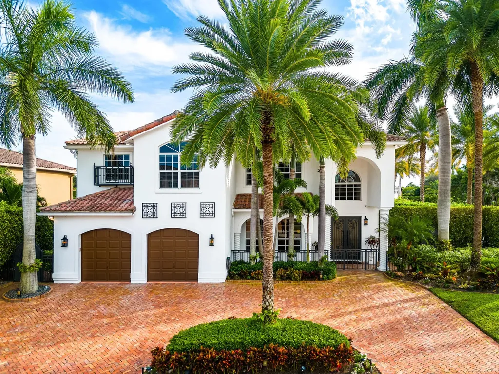 380 SW 17th Street Boca Raton FL 33432