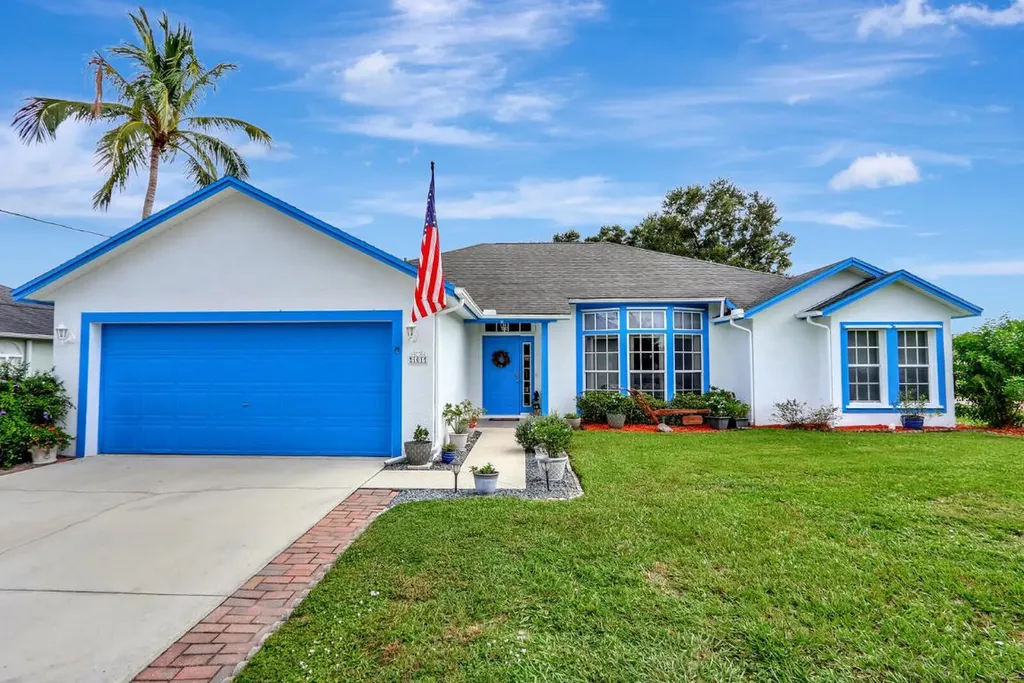 101 SW Bedford Road Port St Lucie FL 34953