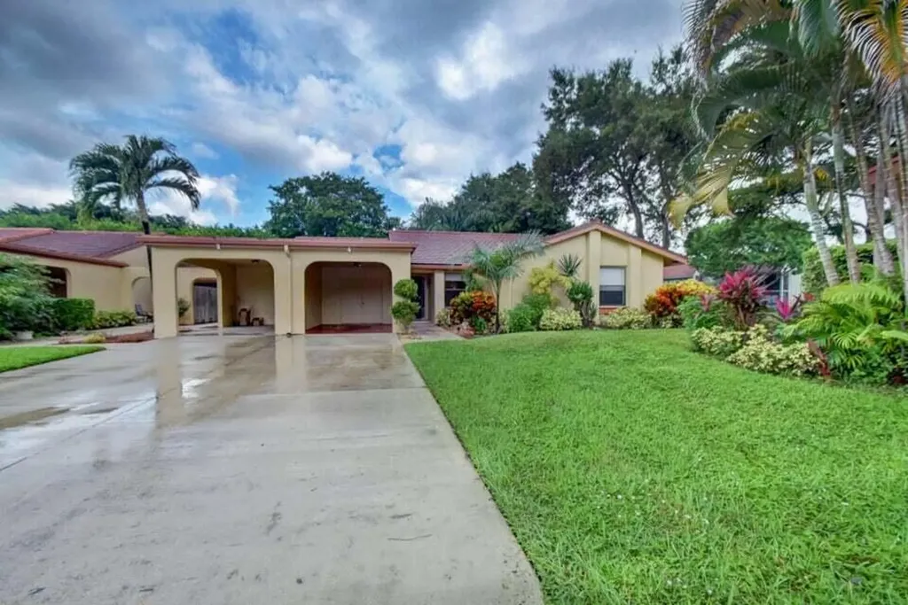 5848 Forest Grove Drive Boynton Beach FL 33437