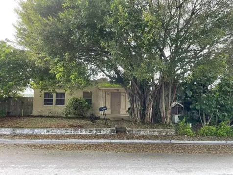 625 N D Street Lake Worth Beach FL 33460