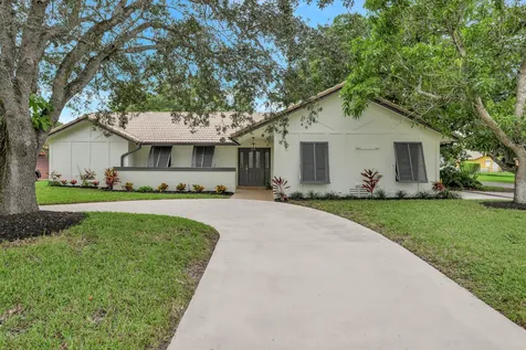 3934 NW 21st Court Coconut Creek FL 33066