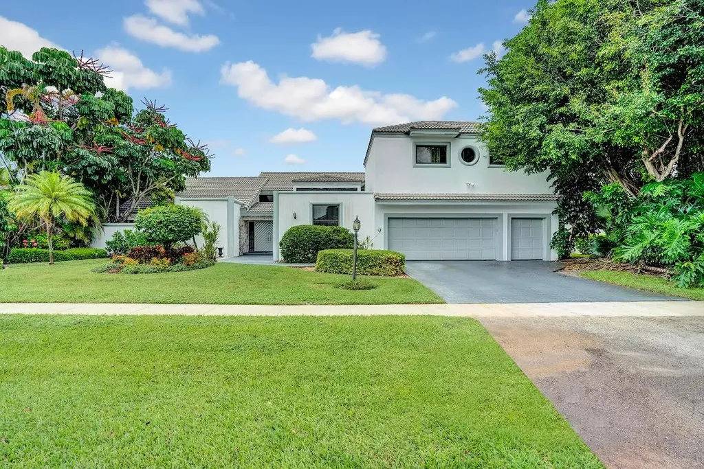 3899 Live Oak Boulevard Delray Beach FL 33445