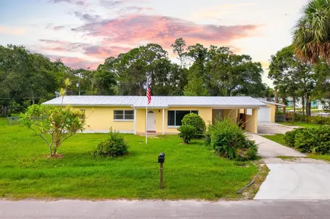 2889 Rainbow Drive Fort Pierce FL 34981