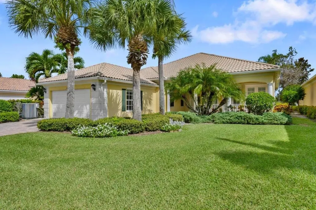 4615 Bontia Drive Palm Beach Gardens FL 33418