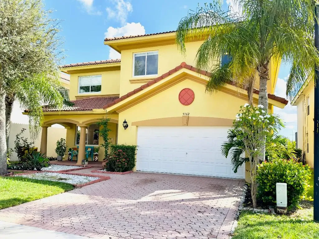 9162 Silver Glen Way Lake Worth FL 33467
