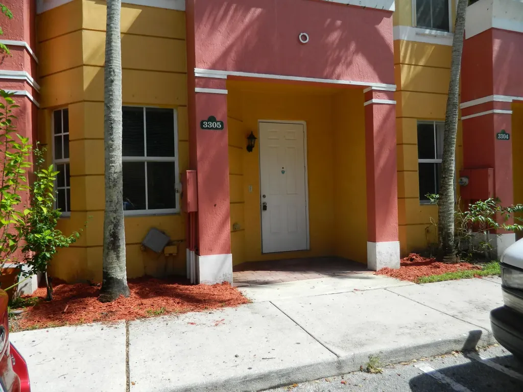 3305 N Shoma Drive Royal Palm Beach FL 33414