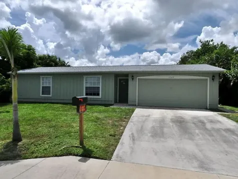 1544 SW Bayshore Boulevard Port St Lucie FL 34983