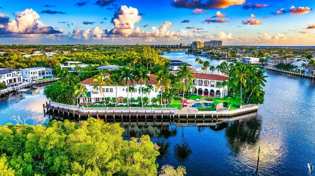 5001 Egret Point Circle Boca Raton FL 33431