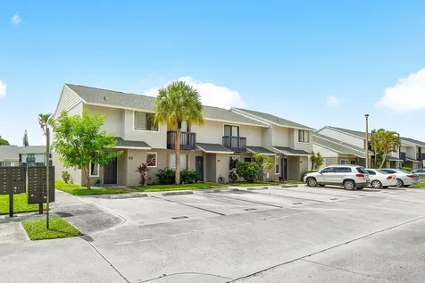 1804 Wharf Lane Greenacres FL 33463