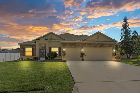 5265 NW Aljo Circle Port St Lucie FL 34986