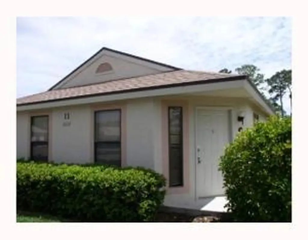 2824 Stoneway Lane Fort Pierce FL 34982