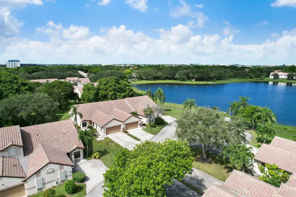 347 Eastwood Terrace Boca Raton FL 33431
