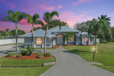 2135 SE Harding Street Port St Lucie FL 34952