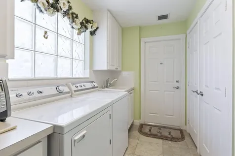 10731 SW Hartwick Drive Port St Lucie FL 34987