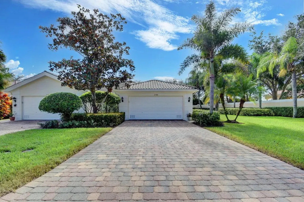 2796 Playa Drive Wellington FL 33414