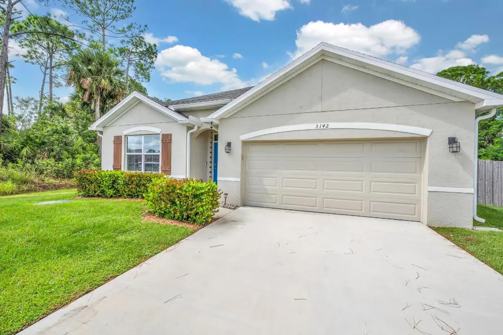 3142 SW Armucher Street Port St Lucie FL 34953