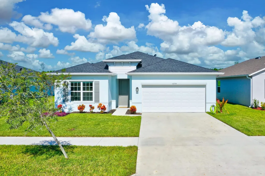 10794 SW Vasari Way Port St Lucie FL 34987