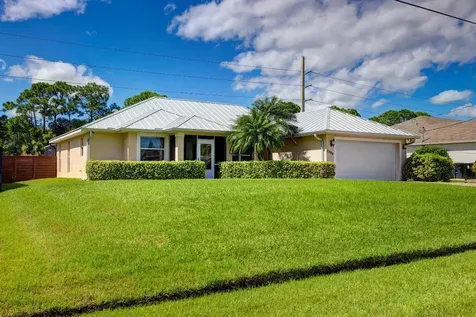 3299 SE Quay Street Port St Lucie FL 34984