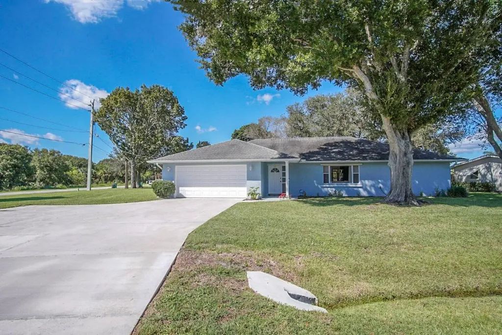 6201 Lilyan Parkway Fort Pierce FL 34951