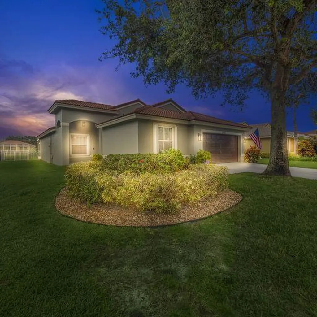 5378 Oakmont Village Circle Lake Worth FL 33463