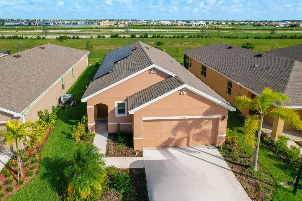 11008 SW Vasari Way Port St Lucie FL 34987