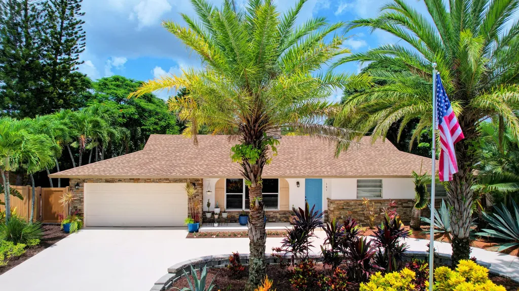 101 Oriole Court Royal Palm Beach FL 33411