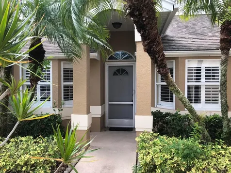 384 NW Sherry Lane Port St Lucie FL 34986