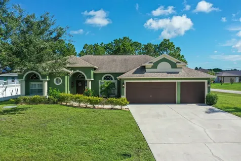 5919 NW Favian Avenue Port St Lucie FL 34986