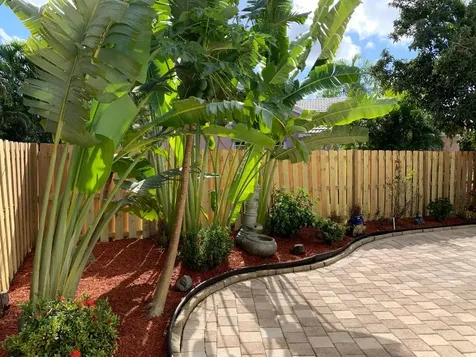 202 Wedgewood Circle Greenacres FL 33463