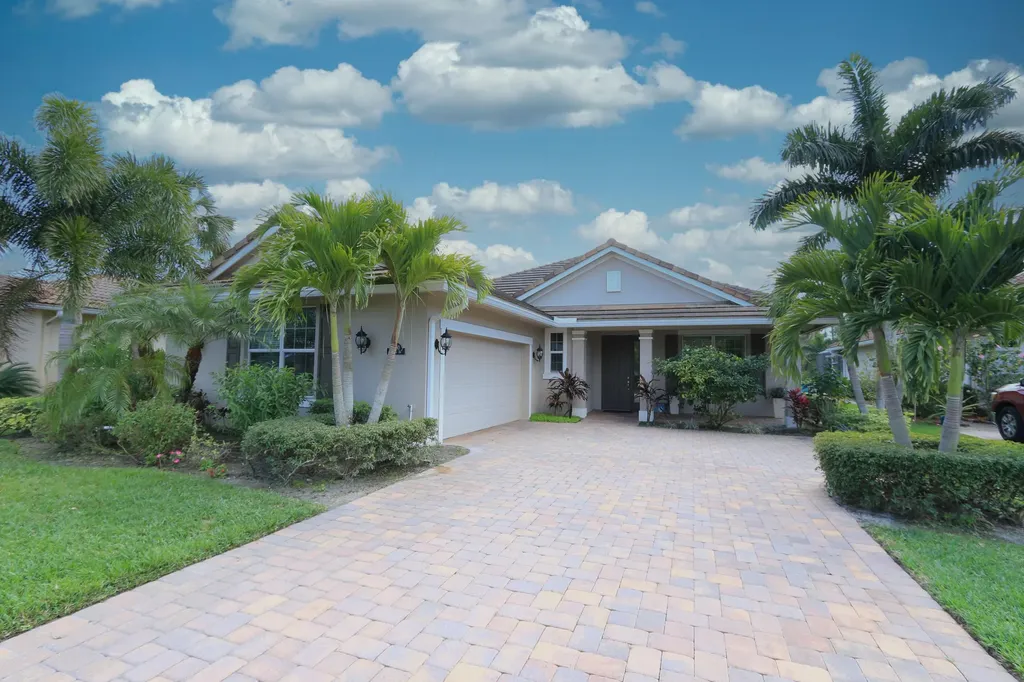 2660 Conifer Drive Fort Pierce FL 34951