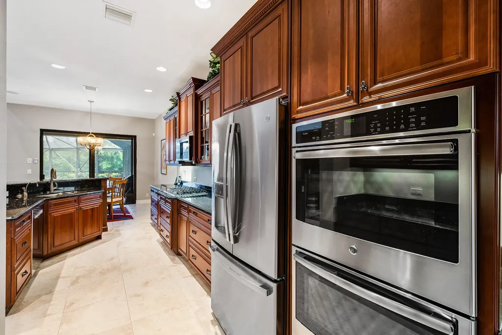 6786 Fox Hollow Drive West Palm Beach FL 33412
