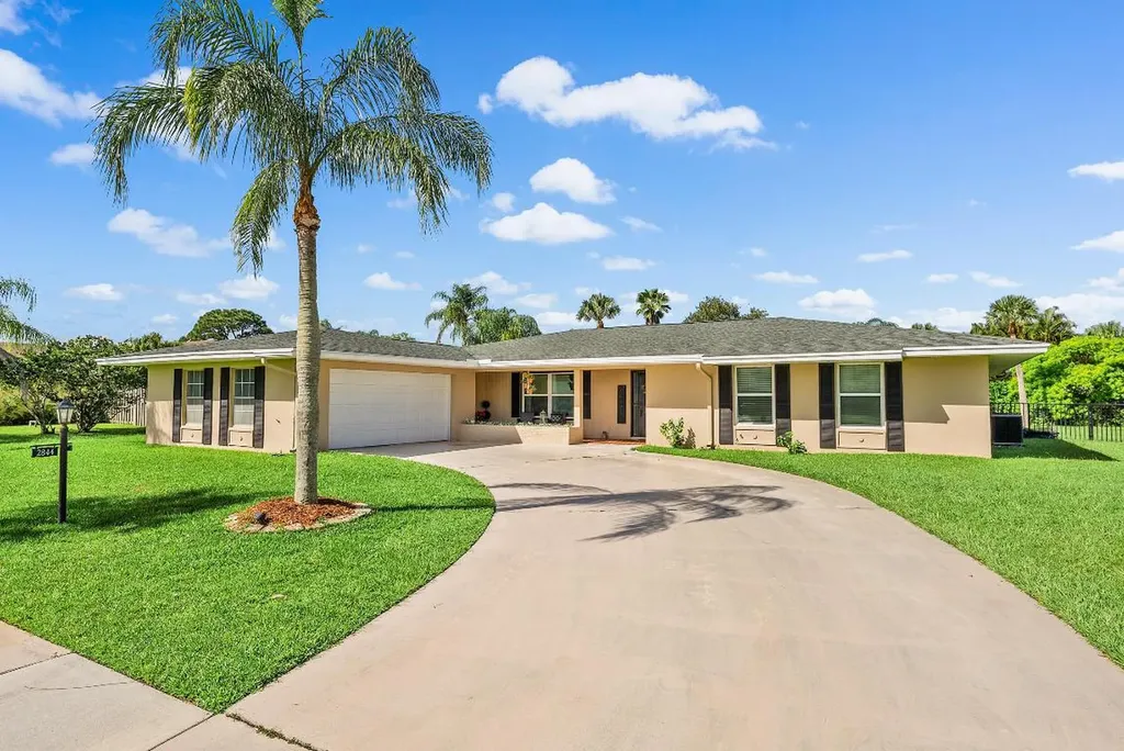 2844 SE Ginza Street Port St Lucie FL 34952