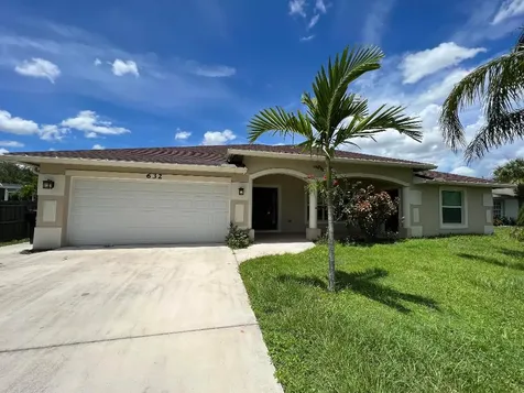 632 SW Homeland Road Port St Lucie FL 34953