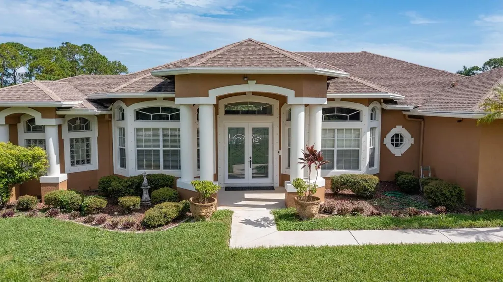14195 Citrus Grove Boulevard Loxahatchee FL 33470