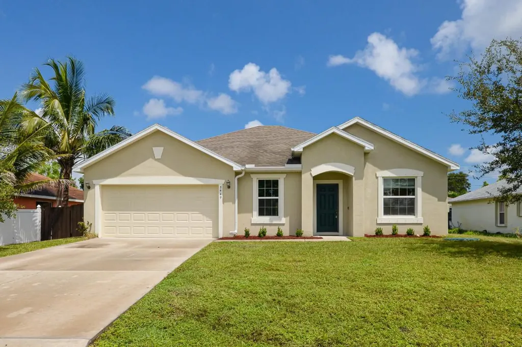 1449 SW Bargello Avenue Port St Lucie FL 34953