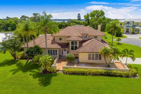 3301 SE River Vista Court Port St Lucie FL 34952