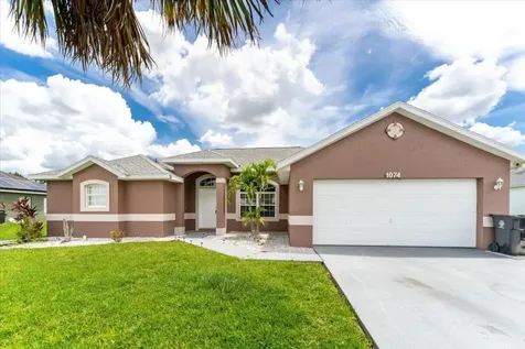 1074 SW Whittier Terrace Port St Lucie FL 34953