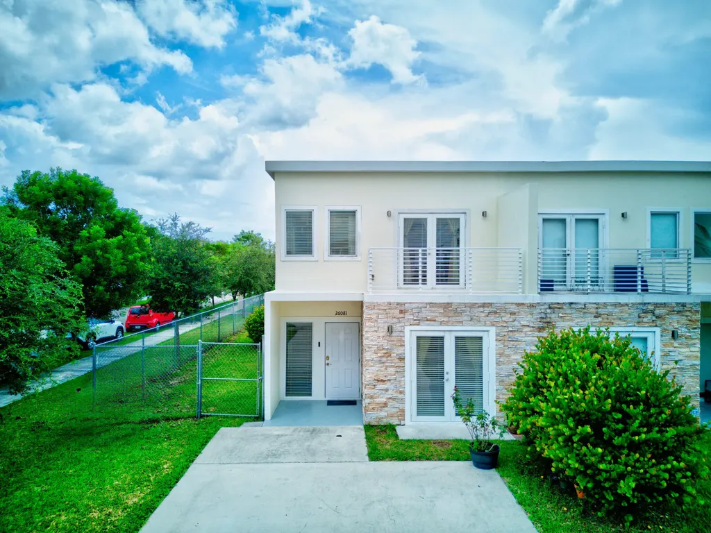 26081 SW 135th Court Homestead FL 33032