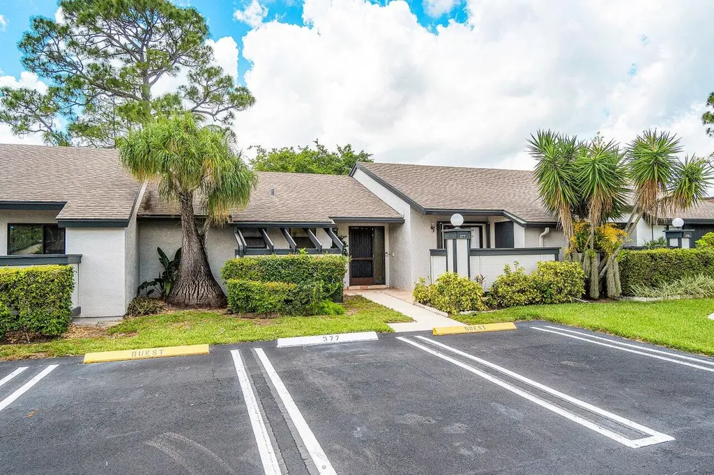 377 Ottawa Court Royal Palm Beach FL 33411