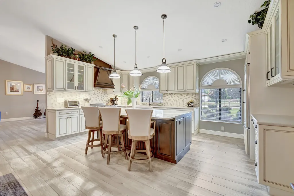 9332 Talway Circle Boynton Beach FL 33472