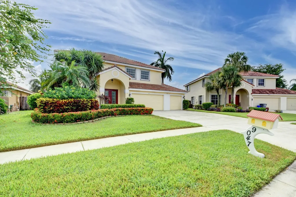 9047 Indian River Run Boynton Beach FL 33472