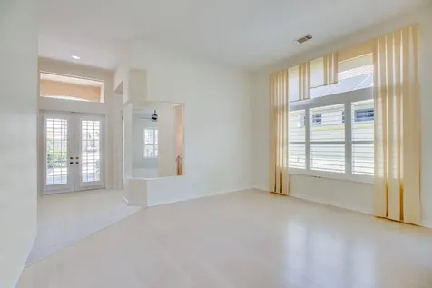 661 SW Lake Charles Circle Port St Lucie FL 34986