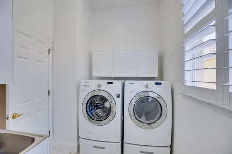 661 SW Lake Charles Circle Port St Lucie FL 34986