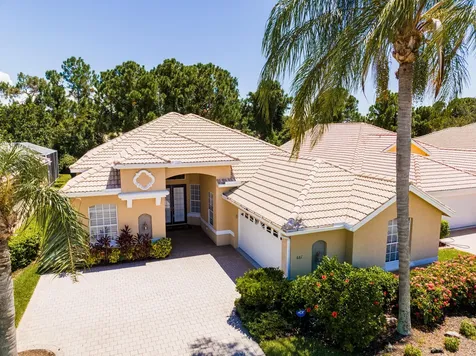 661 SW Lake Charles Circle Port St Lucie FL 34986